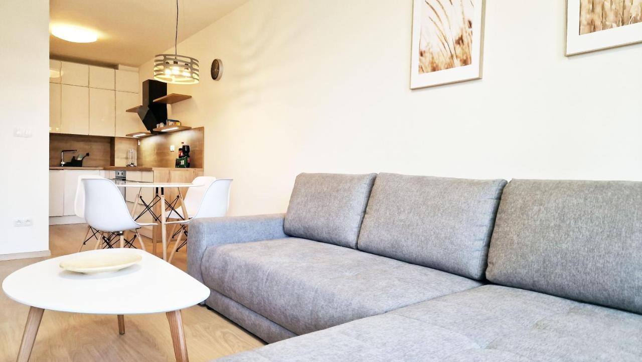 Luxo 2 Room Apartments By Bratislavatrip Dış mekan fotoğraf